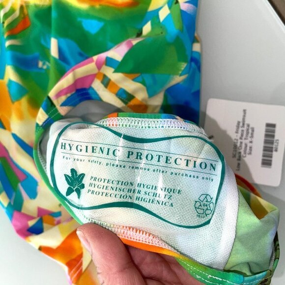 Lisa Maree Womens Swimsuit Size XS Tropical Low Back Molded CupsTie Neck New - Picture 6 of 14